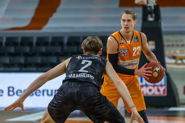 奉献精彩的 奉献精彩的